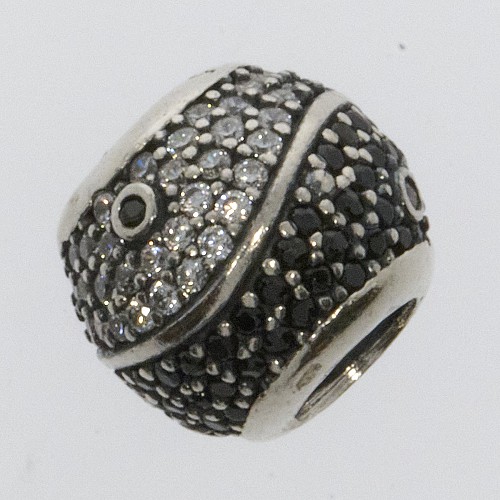 Ezüst charm - Jin-Jang
