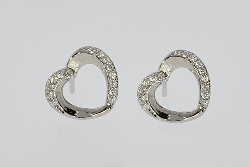 Ezüst fülbevaló - Szív sziluett